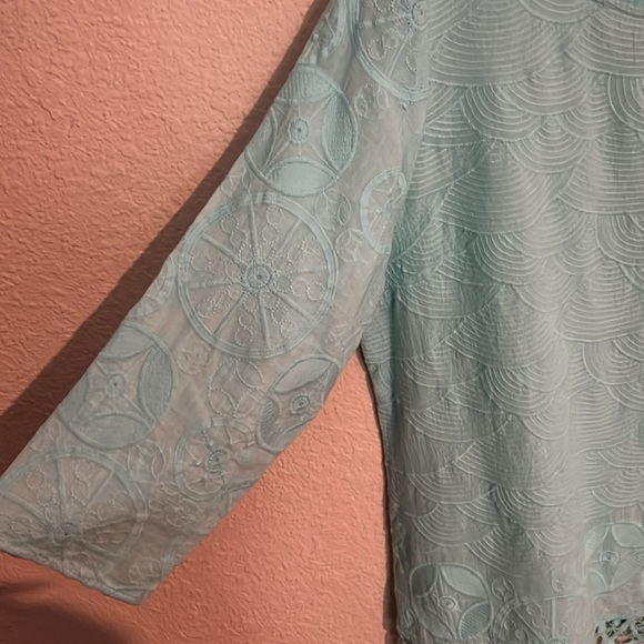 Chico’s Seafoam Blue Top - Picture 3 of 6